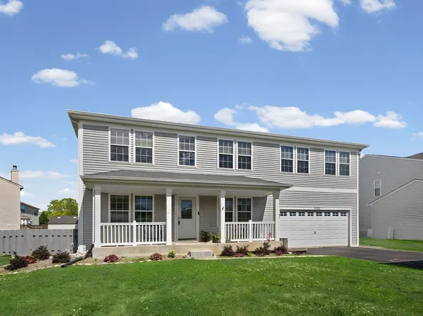 353 Charles Dr, Antioch, IL 60002
