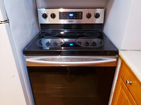 5th image of 4654 Keeney St APT 1S
