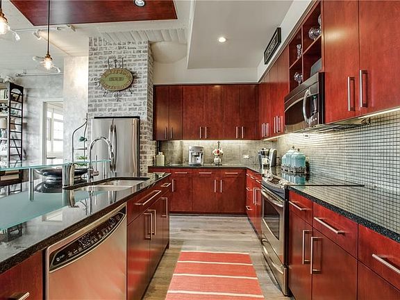5th image of 2600 W 7th St APT 2502