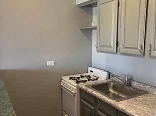 861 Bode Rd #2G, Elgin, IL 60120