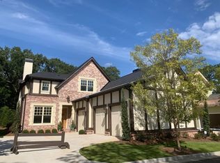2608 Middle Coray Cir NE, Marietta, GA 30066