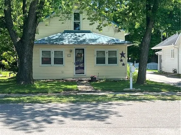 621 Noble Dr, Bryan, OH 43506