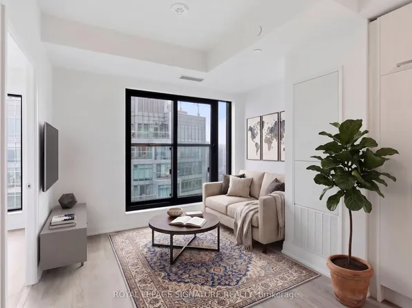 20 Soudan Ave #3409, Toronto, ON M4S 0E2