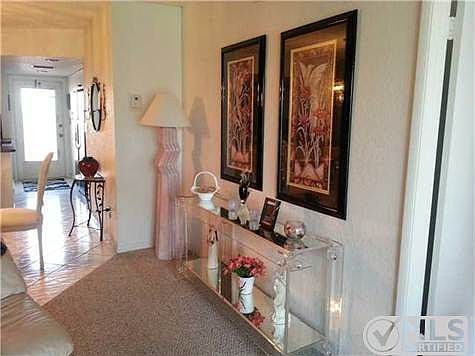 3rd image of 2731 NE 14th St #220