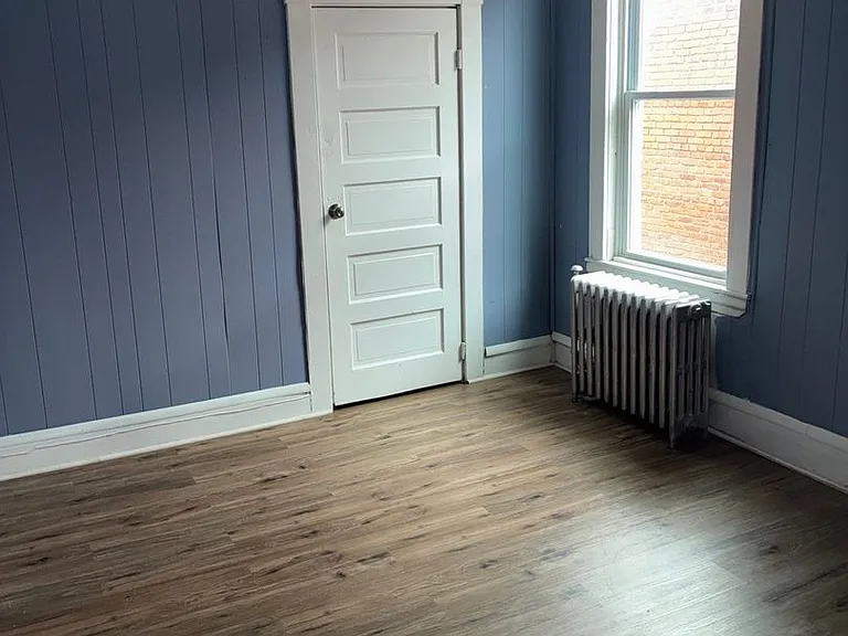 1513 N Ellamont St — Photo 12