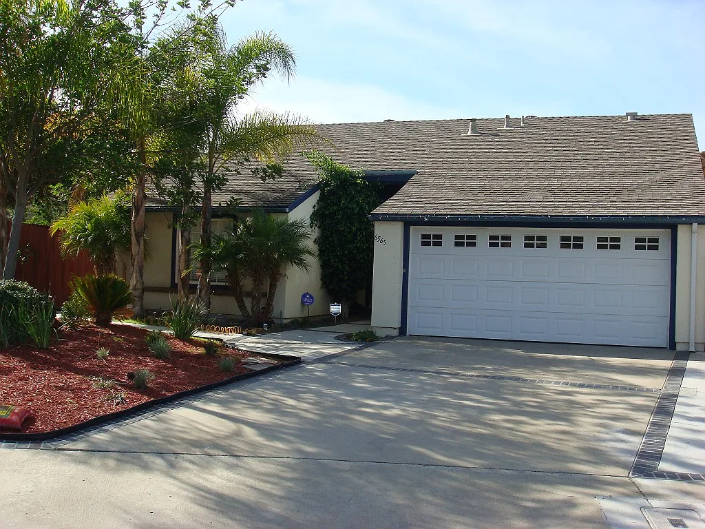 6565 Royal Gorge Ct — Photo 1