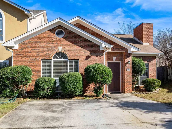 109 Canyon Trl, Pelham, AL 35124