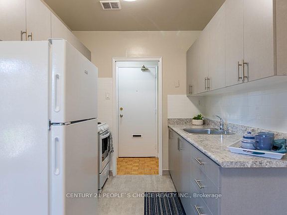 4th image of 52 Park St E #307