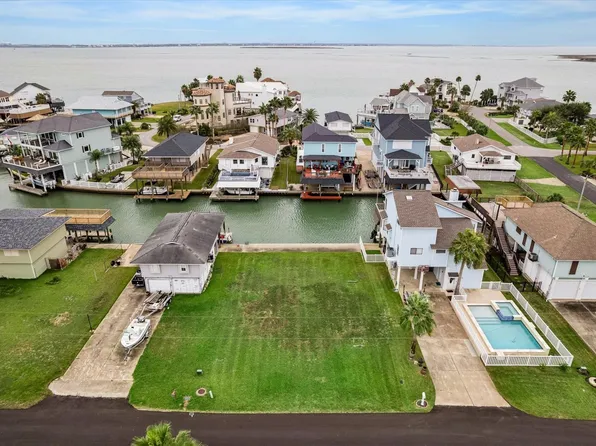 1223 Maui Dr Lot 58, Galveston, TX 77554