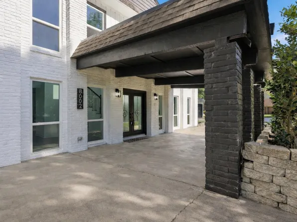 8002 Lichen Ln, Spring, TX 77379