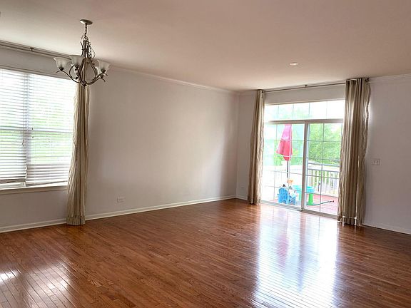 3rd image of 3440 Bradbury Cir