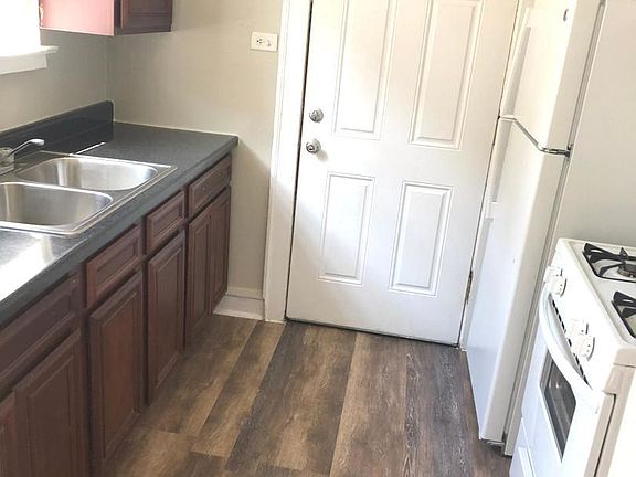 5th image of 3908 N Central Ave APT 2B