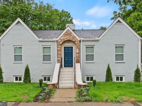 636 Francis Pl NW APT B, Atlanta, GA 30318