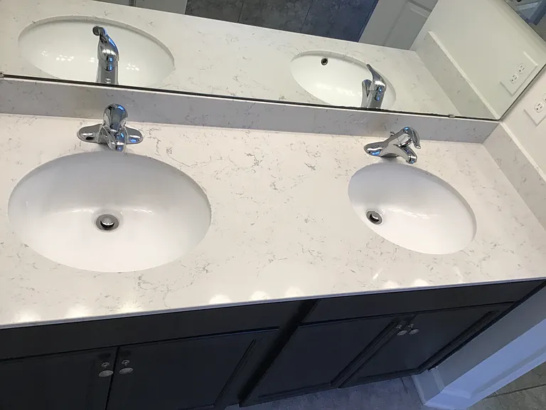 31 Hiller Ln — Photo 10