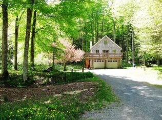 11 Green River Ln, Colrain, MA 01340