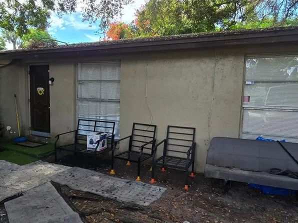 3716 11th St E, Bradenton, FL 34208