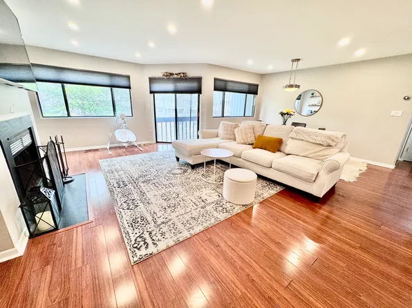 124 Magnolia Rd, Ramsey, NJ 07446