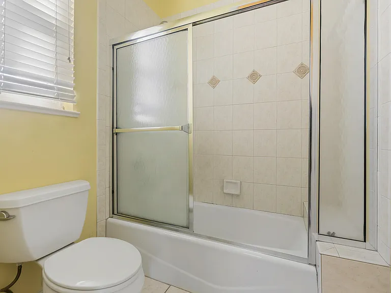 8480 Man O War Rd — Photo 28