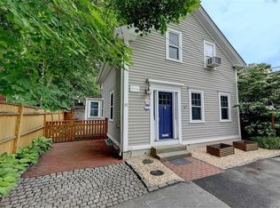 12 Bianco Ct, Providence, RI 02909
