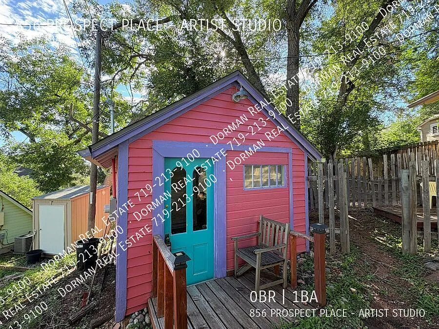 Artist Studio in Historic Manitou Springs! Available Now! — Photo 2