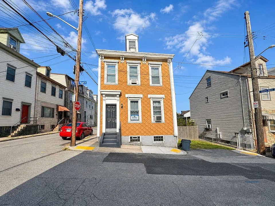 1822 Niggel Street (For Sale OA)