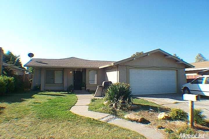 1st image of 1630 Sandalwood Dr
