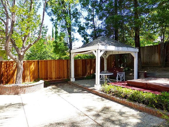 2nd image of 4287 Littleworth Way