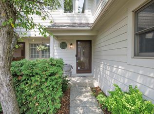 3356 Breckland Ct, Ann Arbor, MI 48108