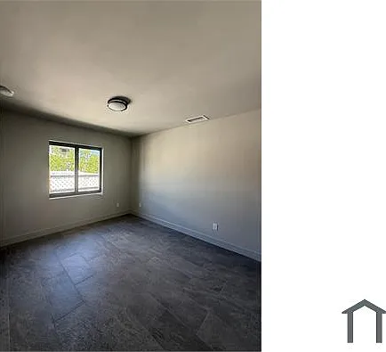 2810 NW 9th Ct — Photo 8
