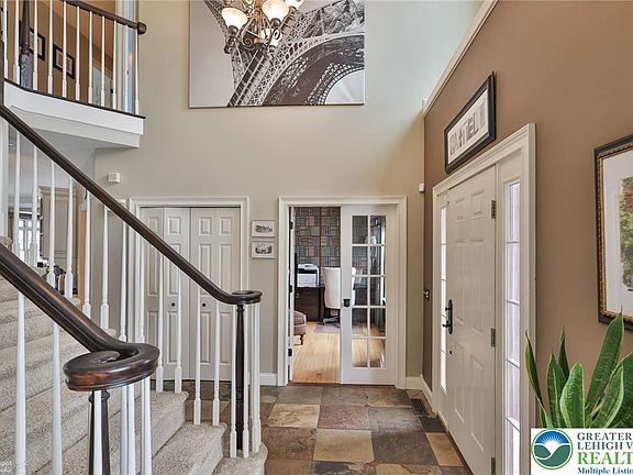 4th image of 409 Colver Rd