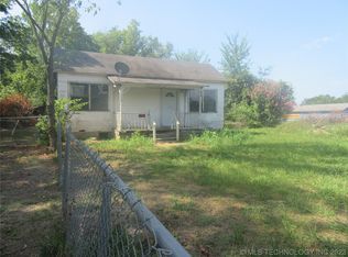 100 2nd St, Haileyville, OK 74546
