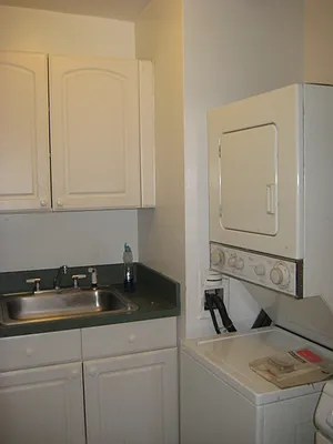 Rented by Magnone Real Estate | media 22