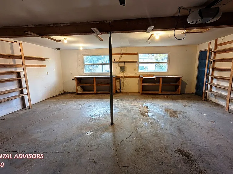 1732 23rd Ave NW — Photo 22