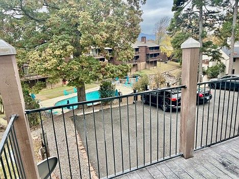 5th image of 321 Peters Point APT J2