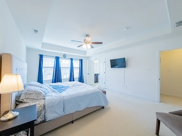 10878 Holman Ridge Rd — Photo 60