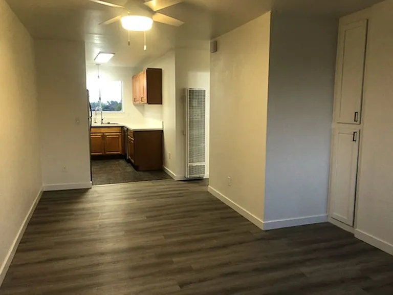 Landis Apartments — Photo 5