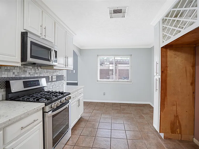 19706 Azalea Valley Dr — Photo 13