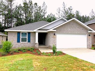 4613 Naval Ct, Crestview, FL 32539