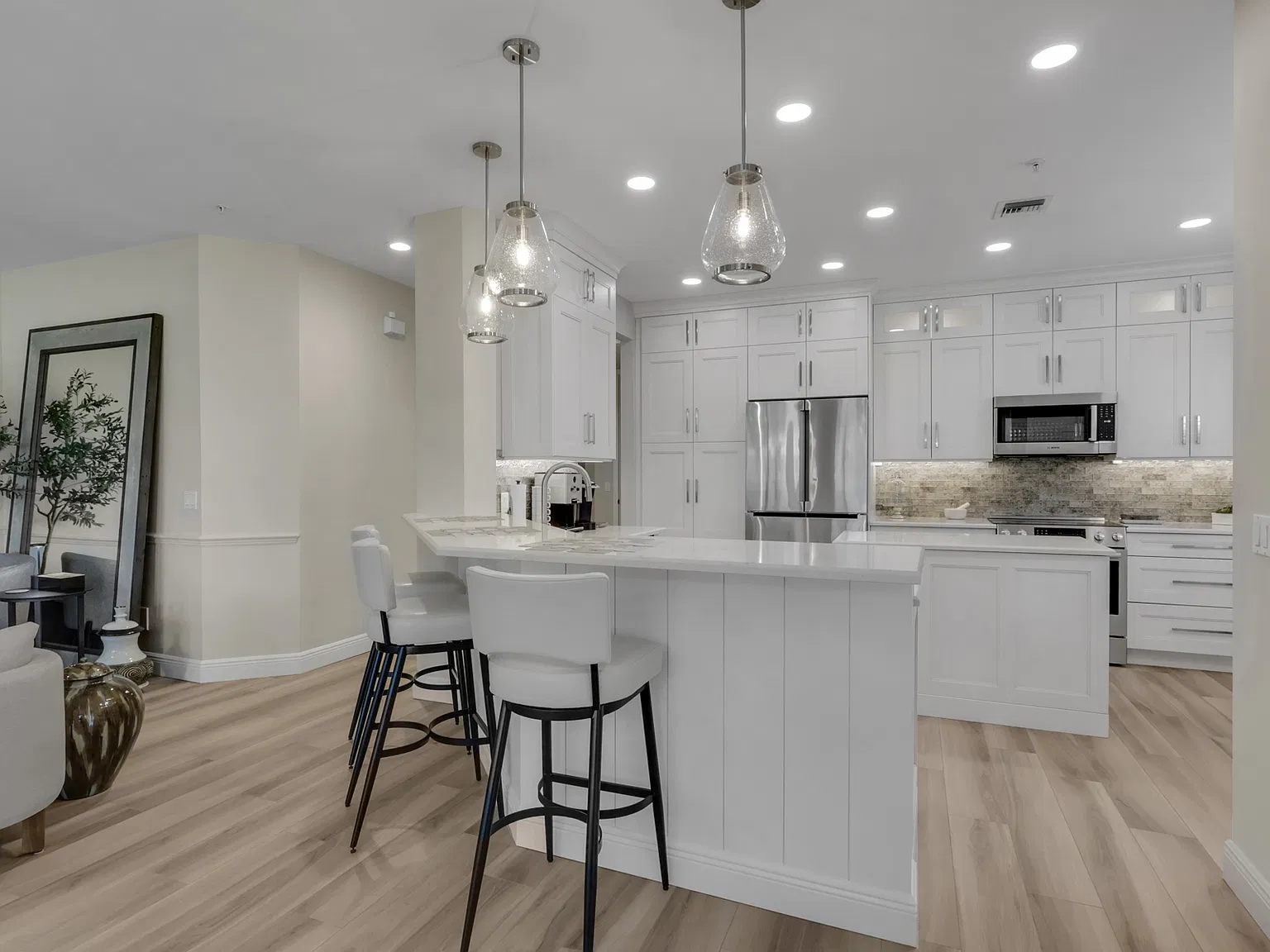 5015 Marina Cove Drive - 1 — Photo 3