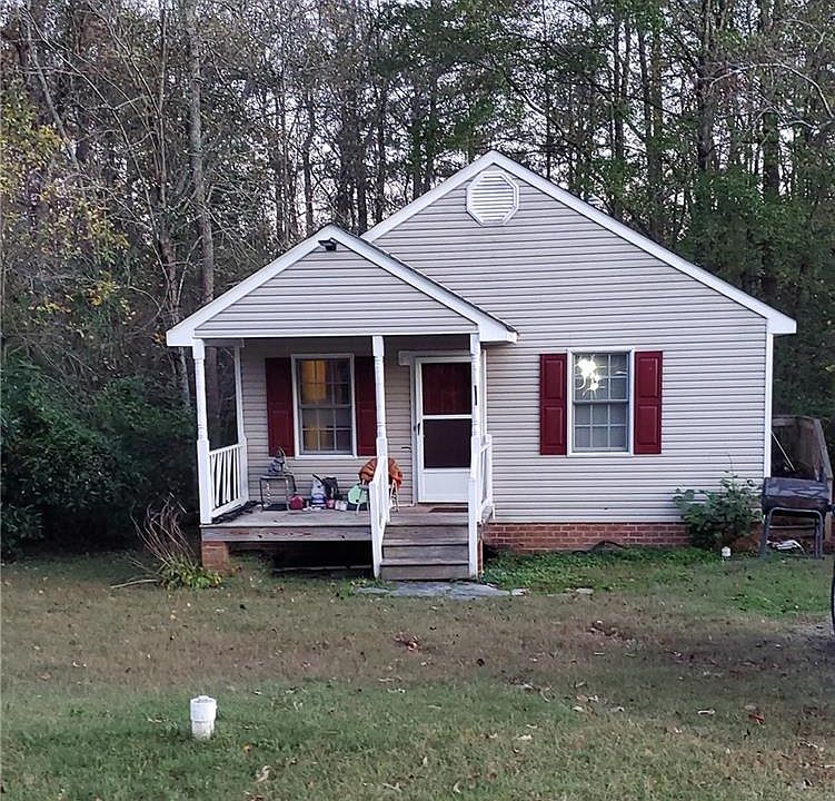 1st image of 25305 Walkers Landing Ct