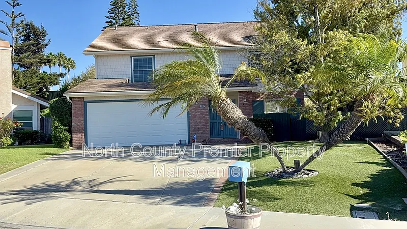 4 bed, 2.5 bath, 1988 sqft, $5,295 — Photo 4