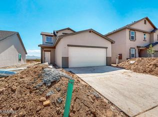 2074 Meteor Dr, Las Cruces, NM 88012