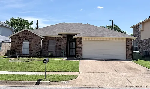 6709 Pecanwood Dr Photo 1
