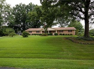 2015 Songwood Rd, Concord, NC 28025