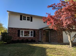 213 Penfield Ln, Cincinnati, OH 45238