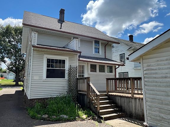 3rd image of 326 Lindale Ave