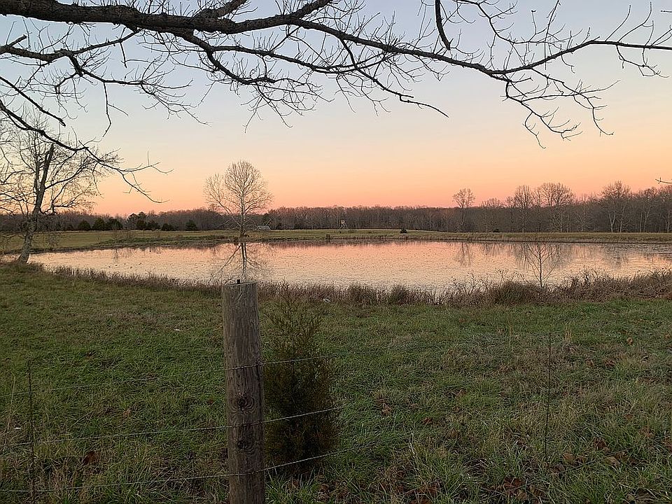 TN Sunset view from Pond