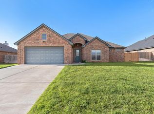 72 Canyon East Pkwy, Canyon, TX 79015