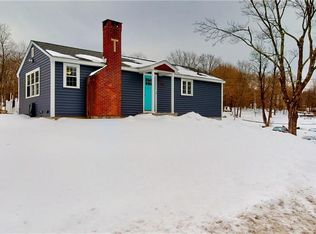 146 W Chippens Hill Rd, Burlington, CT 06013