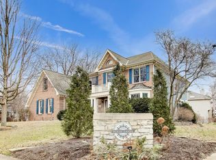 26W401 Torrey Pines Ct, Winfield, IL 60190